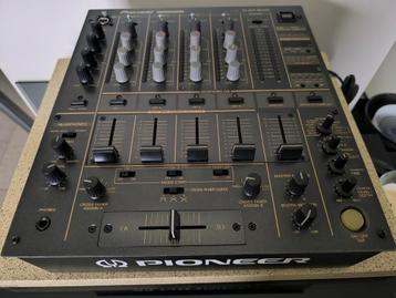 PIONEER DJ - DJM 600 DJ Pro mixer beschikbaar voor biedingen