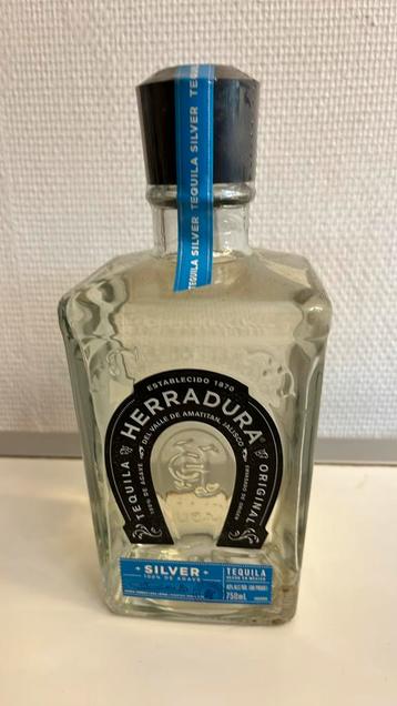 bouteille de Tequila Herradura Silver. beschikbaar voor biedingen