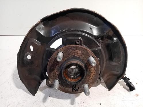 WIELNAAF RECHTS VOOR Toyota Yaris III (P13), Auto-onderdelen, Remmen en Aandrijving, Toyota, Gebruikt