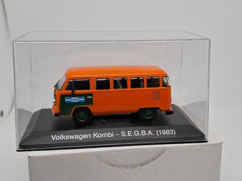 Volkswagen VW T2 personenbus (1983) - Salvat 1:43, Hobby en Vrije tijd, Modelauto's | 1:43, Zo goed als nieuw, Bus of Vrachtwagen