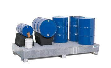 Stalen opvangbak voor 8 vaten 200L met opvang +/-800Liter beschikbaar voor biedingen