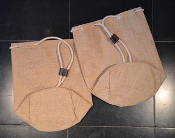 Jute zakken beschikbaar voor biedingen