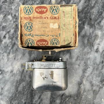 VW Kever NOS Ruitenwissermotor 68-69 12 Volt SWF beschikbaar voor biedingen