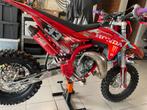 Gasgas MC65 2024 zithoogte aanpasbaar, Fietsen en Brommers, Brommers | Crossbrommers, 6 versnellingen, 65 cc, Zo goed als nieuw