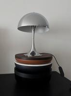 Louis Poulsen Panthella LED tafellamp chroom, Huis en Inrichting, Lampen | Tafellampen, Ophalen of Verzenden, Nieuw, Design, Minder dan 50 cm