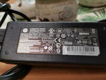 Oplader HP  beschikbaar voor biedingen