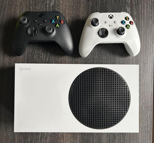 Xbox Series S 512 GB+2 manettes – Excellent état, Games en Spelcomputers, Spelcomputers | Xbox Series X en S, Zo goed als nieuw