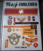 Nazi-emblemen naslagwerk, Ophalen of Verzenden, Tweede Wereldoorlog, Zo goed als nieuw, Algemeen
