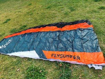 Flysurfer Soul 7m et 10m disponible aux enchères