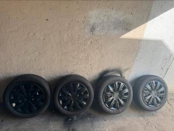 16 inch stalen velgen met winterbanden ZGAN beschikbaar voor biedingen