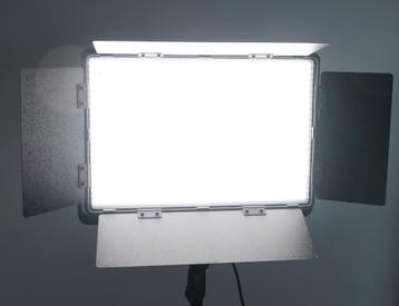 Ledgo LG-1200SC led panel voor studio / op locatie