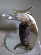 vogel in been op houten statief(vale gier)+koperen zwanen, Ophalen of Verzenden