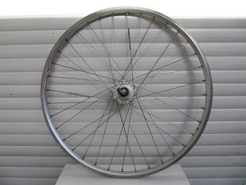 Voorwiel met naafdynamo in Tielt- Winge 3390 beschikbaar voor biedingen