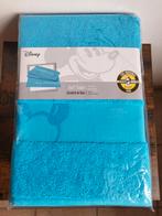 Mickey Mouse handdoek 140cm x 70cm *Nieuw*, Maison & Meubles, Salle de bain | Linge de bain & Accessoires, Serviette, Bleu, Enlèvement ou Envoi