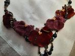 Collier en panne de velours, Handtassen en Accessoires, Kettingen, Ophalen, Overige materialen, Zo goed als nieuw, Rood