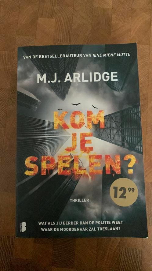 M.J. Arlidge - Kom je spelen?, Livres, Thrillers, Utilisé, Enlèvement ou Envoi