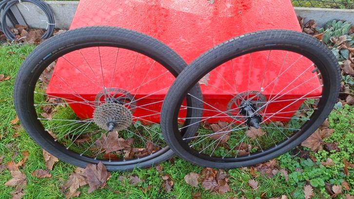 27,5 inch wielset met schijfrem en Schwalbe Big Ben banden, Vélos & Vélomoteurs, Vélos Pièces, Comme neuf, Enlèvement