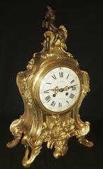 pendule de cheminée française en bronze plaqué or, Antiquités & Art, Antiquités | Horloges, Enlèvement ou Envoi