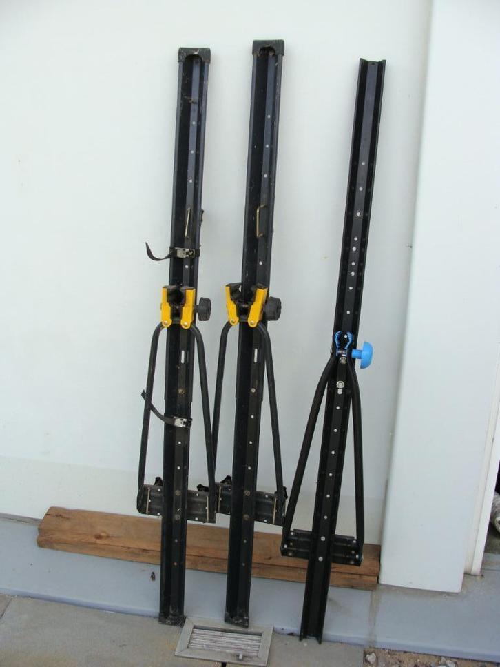 Fietsdragers voor op het dak of caravandissel, Auto diversen, Fietsendragers, Zo goed als nieuw, Dakdrager, 3 fietsen of meer