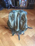 sacs à dos kaki et Pouch, Gebruikt, 25 tot 40 cm, Ophalen of Verzenden, Overige merken