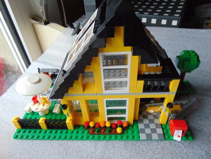 Lego 4996 Creator Beach House met boekjes.3 in 1, Kinderen en Baby's, Speelgoed | Duplo en Lego, Zo goed als nieuw, Lego, Complete set