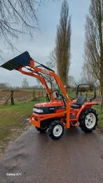 PRACHTIGE minitractor kubota 25pk 4x4 servo NIEUWE VOORLADER, Zakelijke goederen, Landbouw | Tractoren, Ophalen of Verzenden