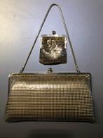 Nieuwe cluth met portemonneetje in metalen pailletjes, Handtassen en Accessoires, Tassen | Damestassen, Ophalen of Verzenden, Nieuw