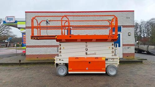 H.A.B. Schaarhoogwerker met slechts 265 uur (0004), Zakelijke goederen, Machines en Bouw | Liften, Steigers en Ladders