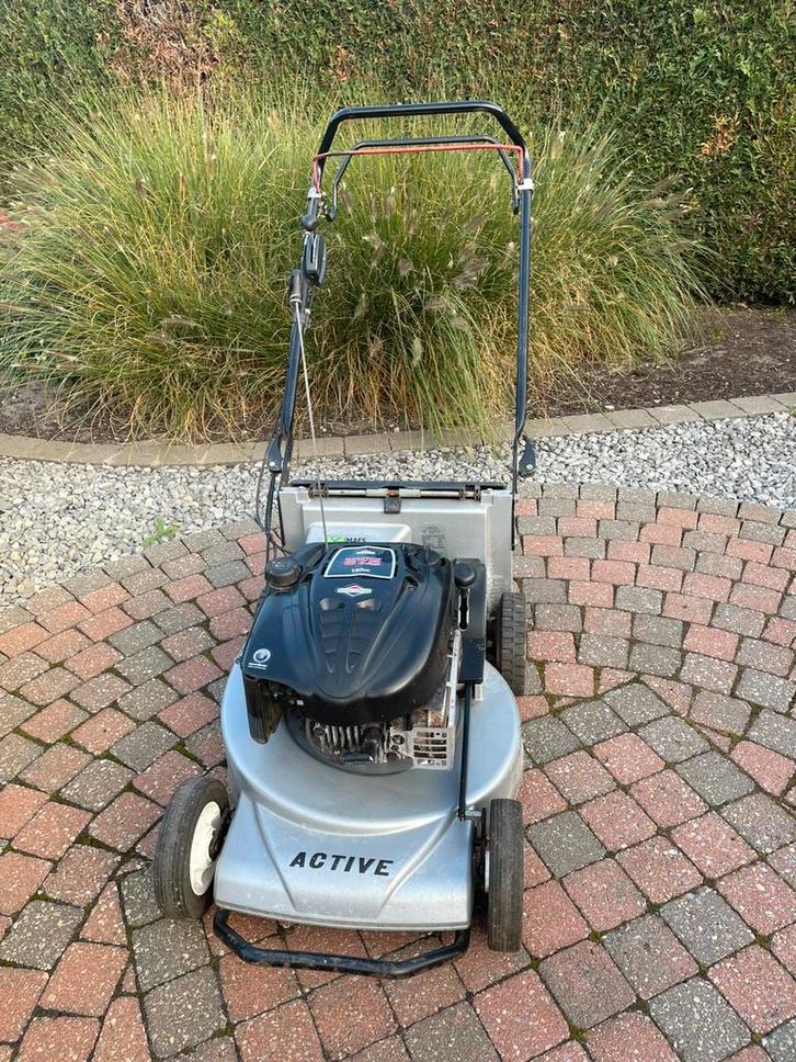 Sterke grasmachine zelftrekker, Tuin en Terras, Grasmaaiers, Gebruikt, Ophalen