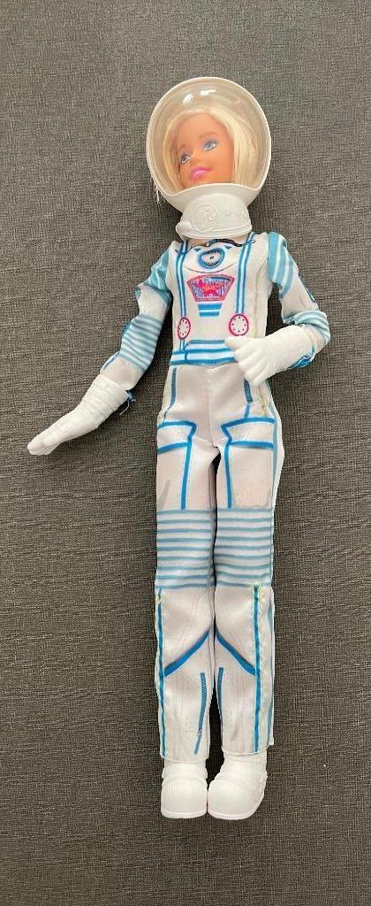 Barbie poupée Astronaute, Collections, Poupées, Comme neuf, Poupée, Enlèvement ou Envoi