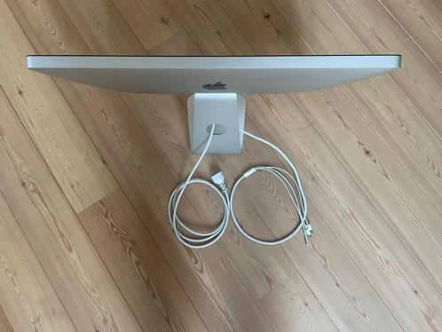 Apple Led Cinema Display 27 inch, Computers en Software, Monitoren, Zo goed als nieuw, 60 Hz of minder, DisplayPort, Ingebouwde speakers