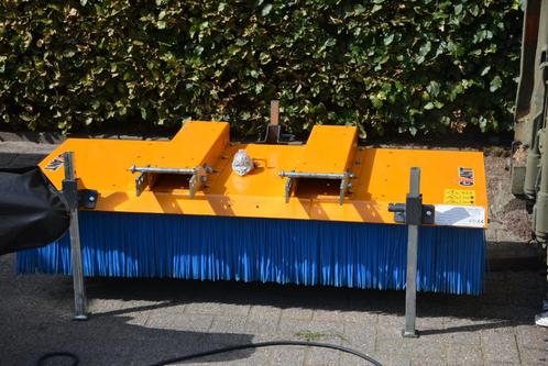 Blokbezem duwveger Giant, Tuin en Terras, Veegmachines, Zo goed als nieuw, Ophalen