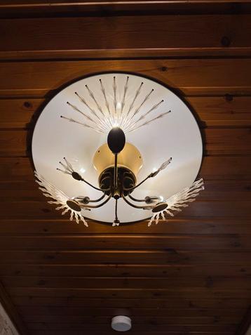 Lustre Laiton Finition Dorée beschikbaar voor biedingen