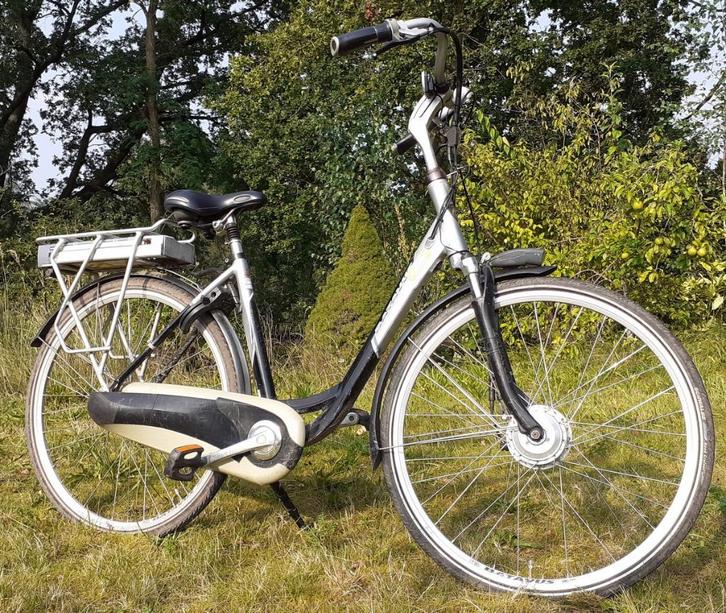 Degelijke elektrische damesfiets Batavus., Fietsen en Brommers, Fietsen | Dames | Damesfietsen, Gebruikt, Batavus, Versnellingen