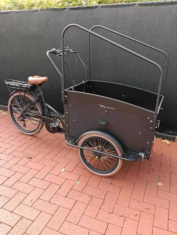 Troy elektrische bakfiets nieuwe batterij jaar garantie, Fietsen en Brommers, Fietsen | Bakfietsen, Zo goed als nieuw, 4 kinderen of meer
