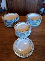 Vintage servies Kahla 36-delig, Enlèvement ou Envoi