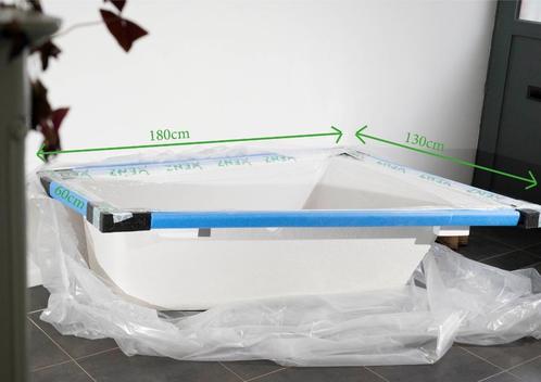 Wit Hoekbad ligbad 180cm x 130cm, Doe-het-zelf en Bouw, Sanitair, Zo goed als nieuw, Bad, Ophalen