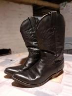 Santiags Tony Mora taille 43, Vêtements | Hommes, Chaussures, Noir, Bottes, Porté, Enlèvement