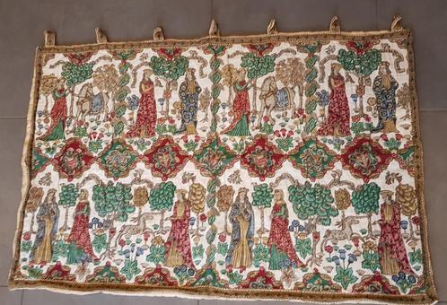 Middeleeuws wandtapijt, Antiek en Kunst, Antiek | Tapijten, Tafelkleden en Textiel, Ophalen of Verzenden