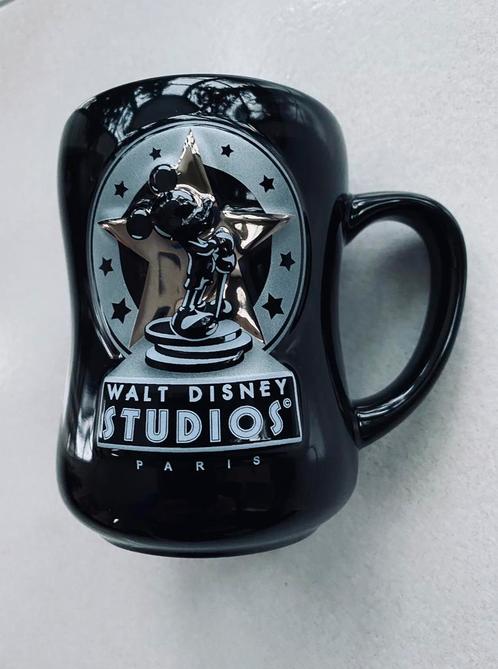 Grote mok Mickey Mouse W Disney Studios Paris, Verzamelen, Disney, Zo goed als nieuw, Servies, Mickey Mouse, Ophalen of Verzenden