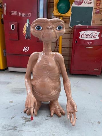 E.T. l’extra-terrestre Statue grandeur nature en résine