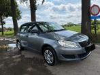 Skoda fabia 1.2i, Voorwielaandrijving, Euro 5, Stof, Zwart