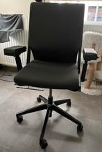 Bureaustoel - beschadeging aan leuningen, Ophalen, Gebruikt, Zwart, Bureaustoel