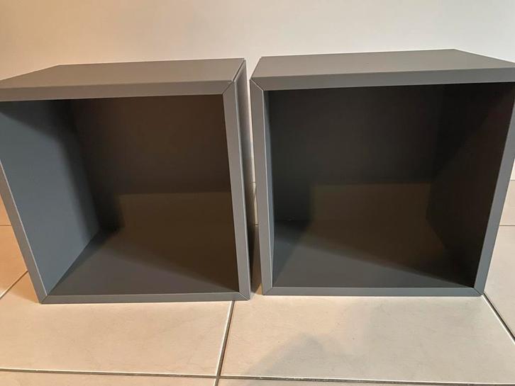 2 x IKEA EKET open kastjes – donkergrijs – zo goed als nieuw, Huis en Inrichting, Kasten | Wandmeubels, Zo goed als nieuw, Minder dan 100 cm