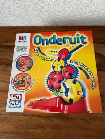 Onderuit!, Hobby en Vrije tijd, Een of twee spelers, Ophalen of Verzenden, Gebruikt, MB SPELLEN