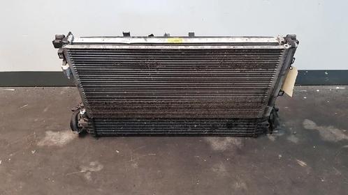 RADIATEUR COMPLEET Renault Laguna III (BT) (|214810035R|), Auto-onderdelen, Airco en Verwarming, Renault, Gebruikt