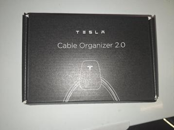 Tesla Kabel Organizer beschikbaar voor biedingen