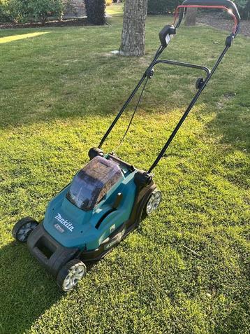 Accu grasmachine nieuw met opladers ,aankoopprijs 599€, Tuin en Terras, Ophalen of Verzenden, Nieuw, Accu-grasmaaier, Mulchfunctie