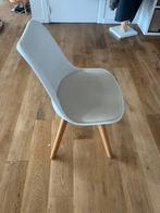 4 chaises - etat moyen, Bois, Enlèvement, Utilisé, Blanc