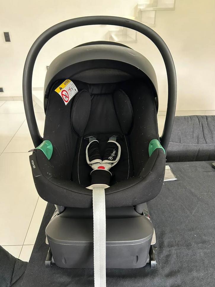 Siège auto Aton B2 i-Size + Base One, Kinderen en Baby's, Autostoeltjes, Gebruikt, Overige merken, Isofix, Ophalen